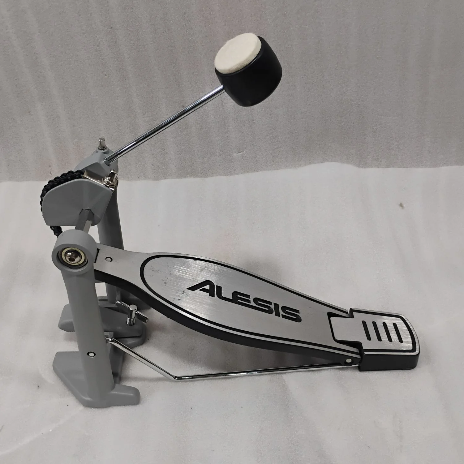 Alesis Nitro Max Kit Eight Piece Electronic Drum Kit with Mesh Heads and Bluetooth - Open Box - Image 101