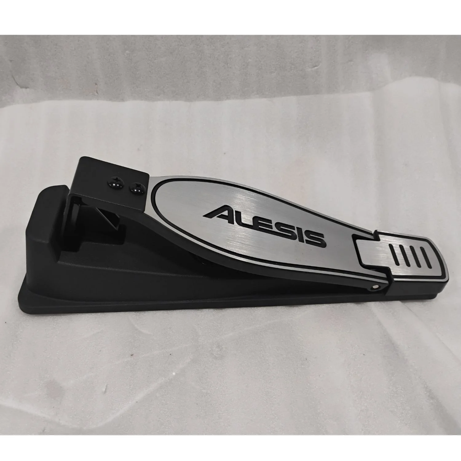 Alesis Nitro Max Kit Eight Piece Electronic Drum Kit with Mesh Heads and Bluetooth - Open Box - Image 125