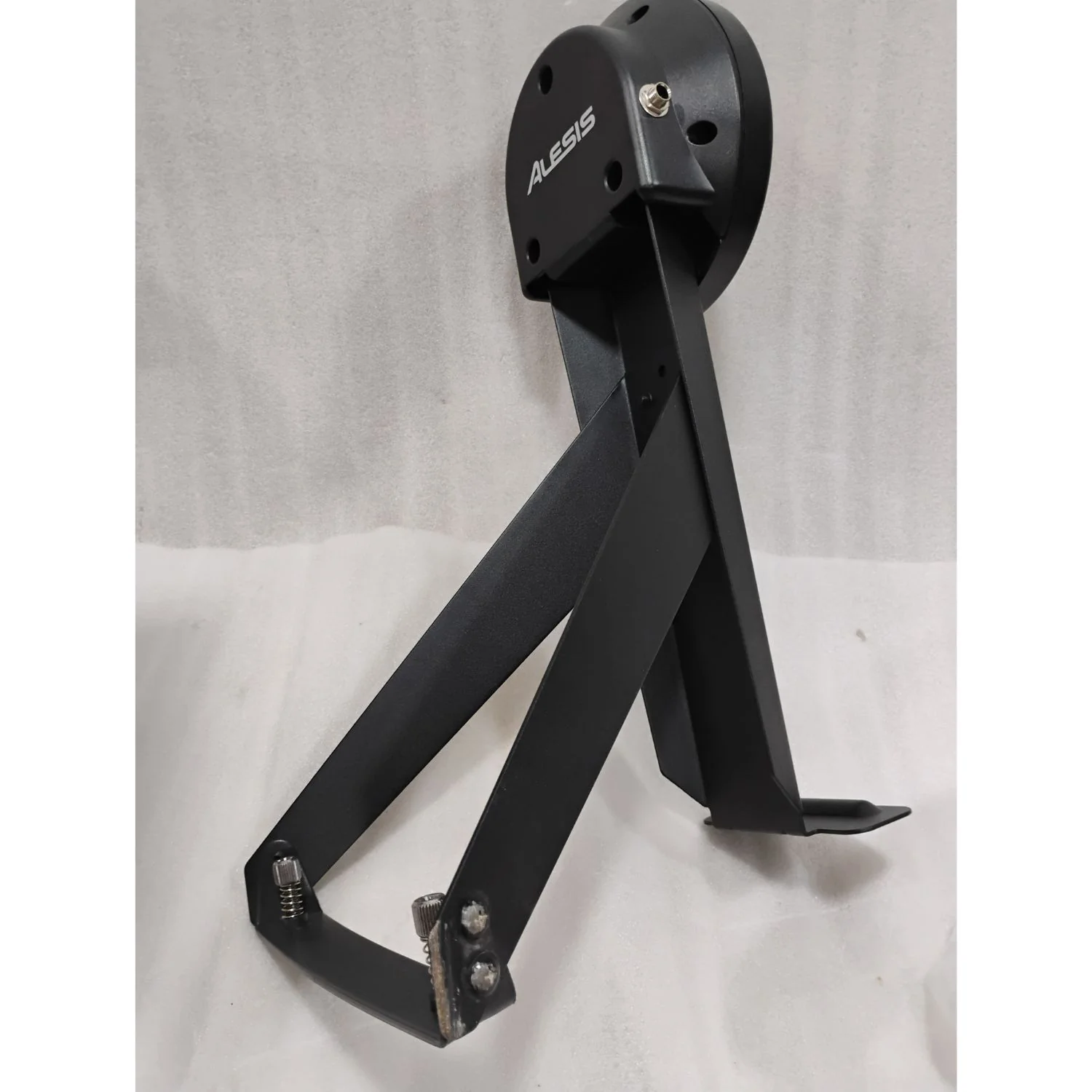 Alesis Nitro Max Kit Eight Piece Electronic Drum Kit with Mesh Heads and Bluetooth - Open Box - Image 24