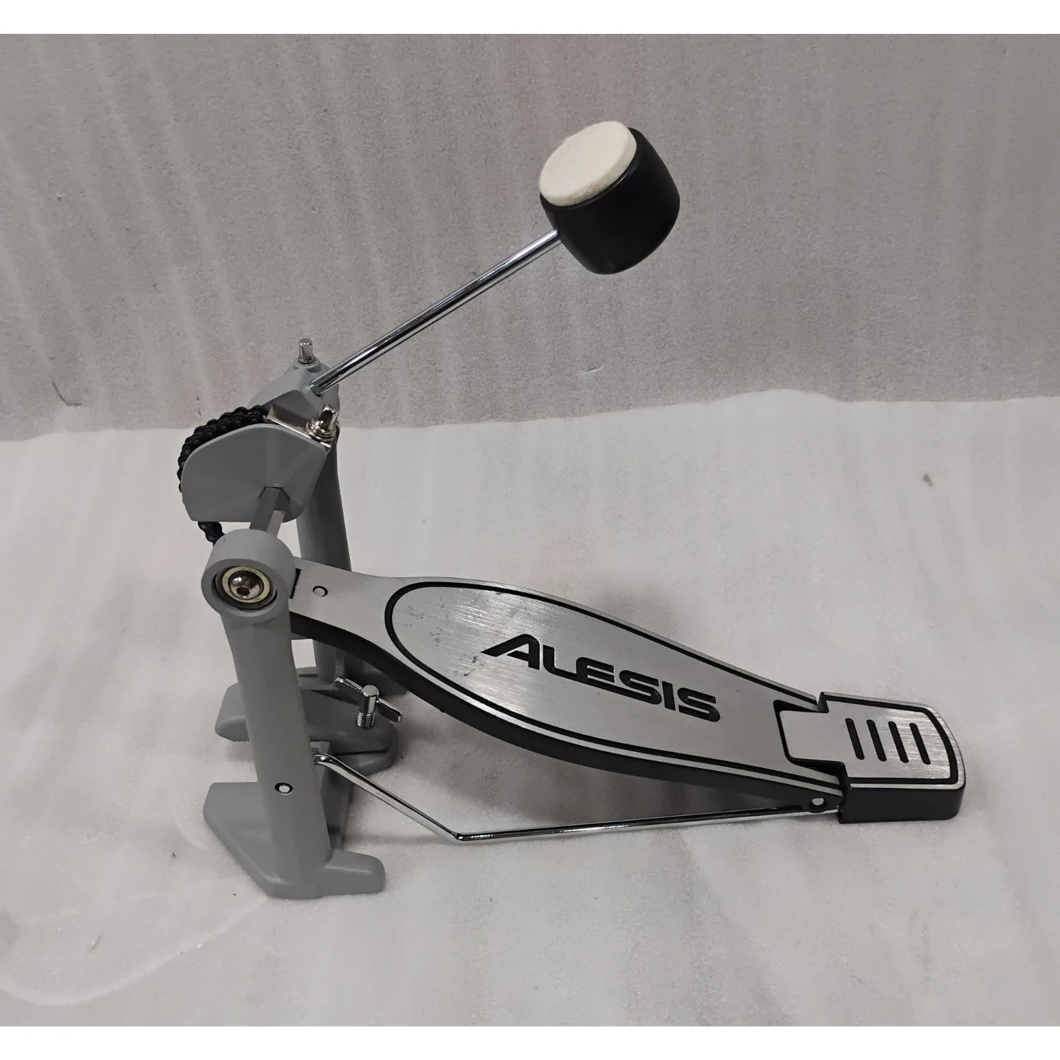 Alesis Nitro Max Kit Eight Piece Electronic Drum Kit with Mesh Heads and Bluetooth - Open Box - Image 32