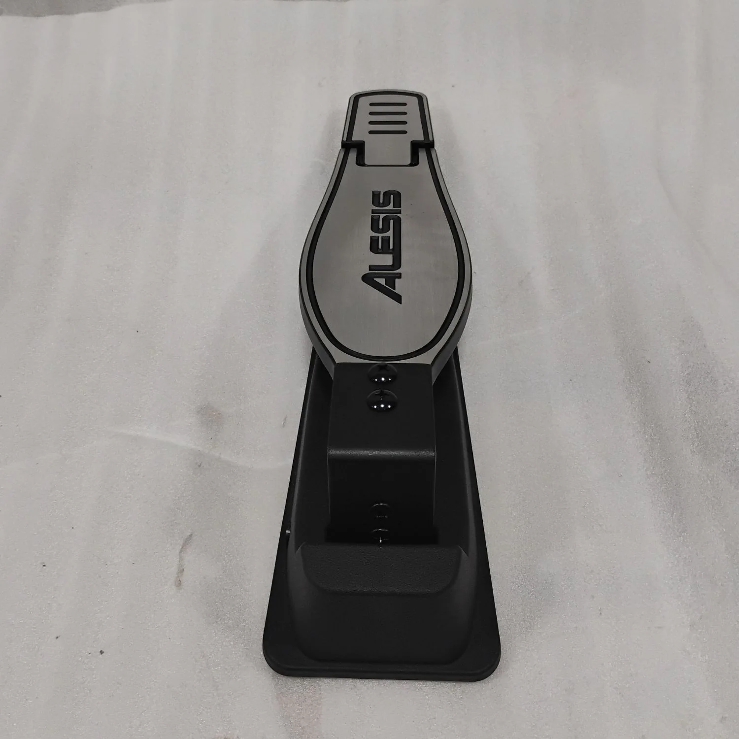 Alesis Nitro Max Kit Eight Piece Electronic Drum Kit with Mesh Heads and Bluetooth - Open Box - Image 45