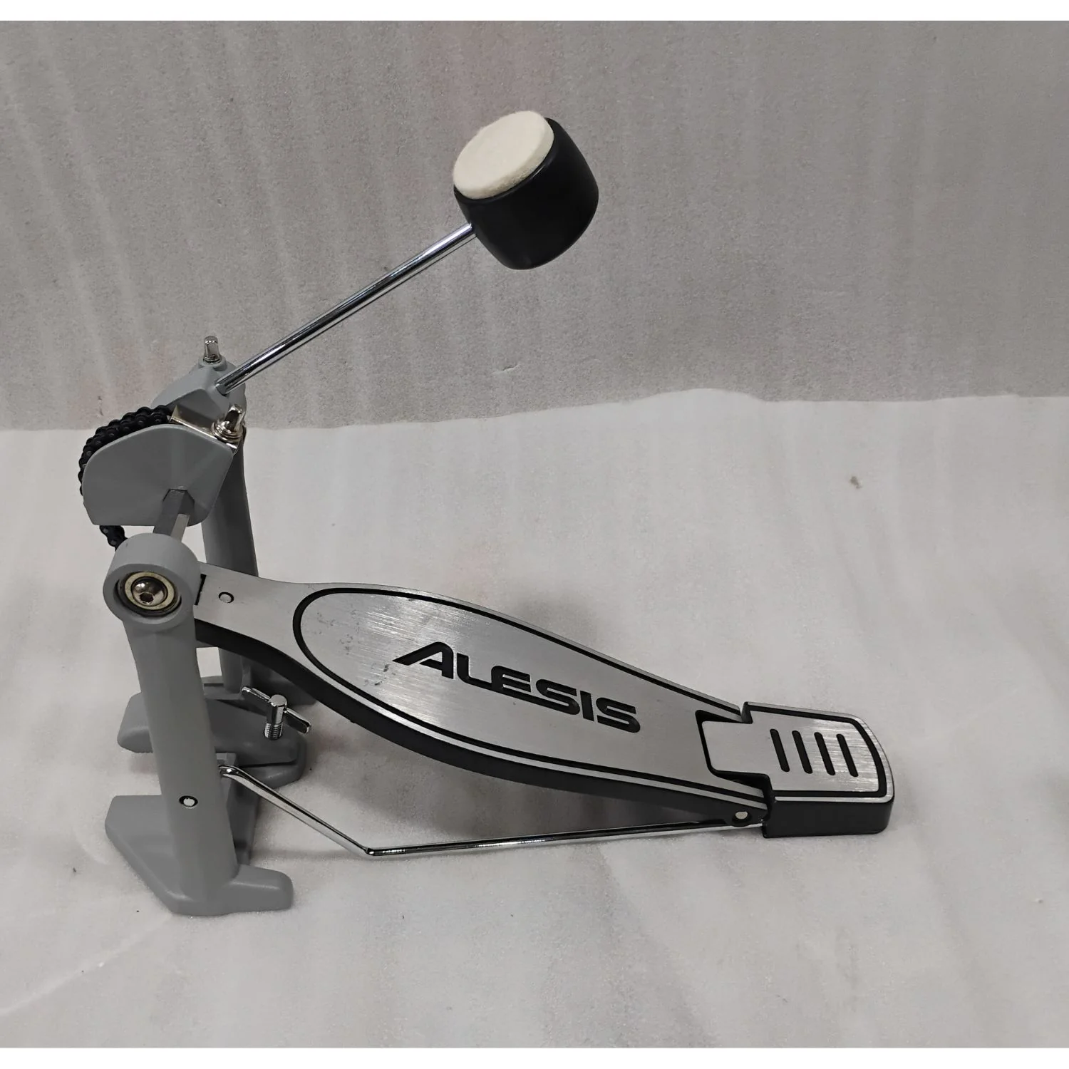 Alesis Nitro Max Kit Eight Piece Electronic Drum Kit with Mesh Heads and Bluetooth - Open Box - Image 70