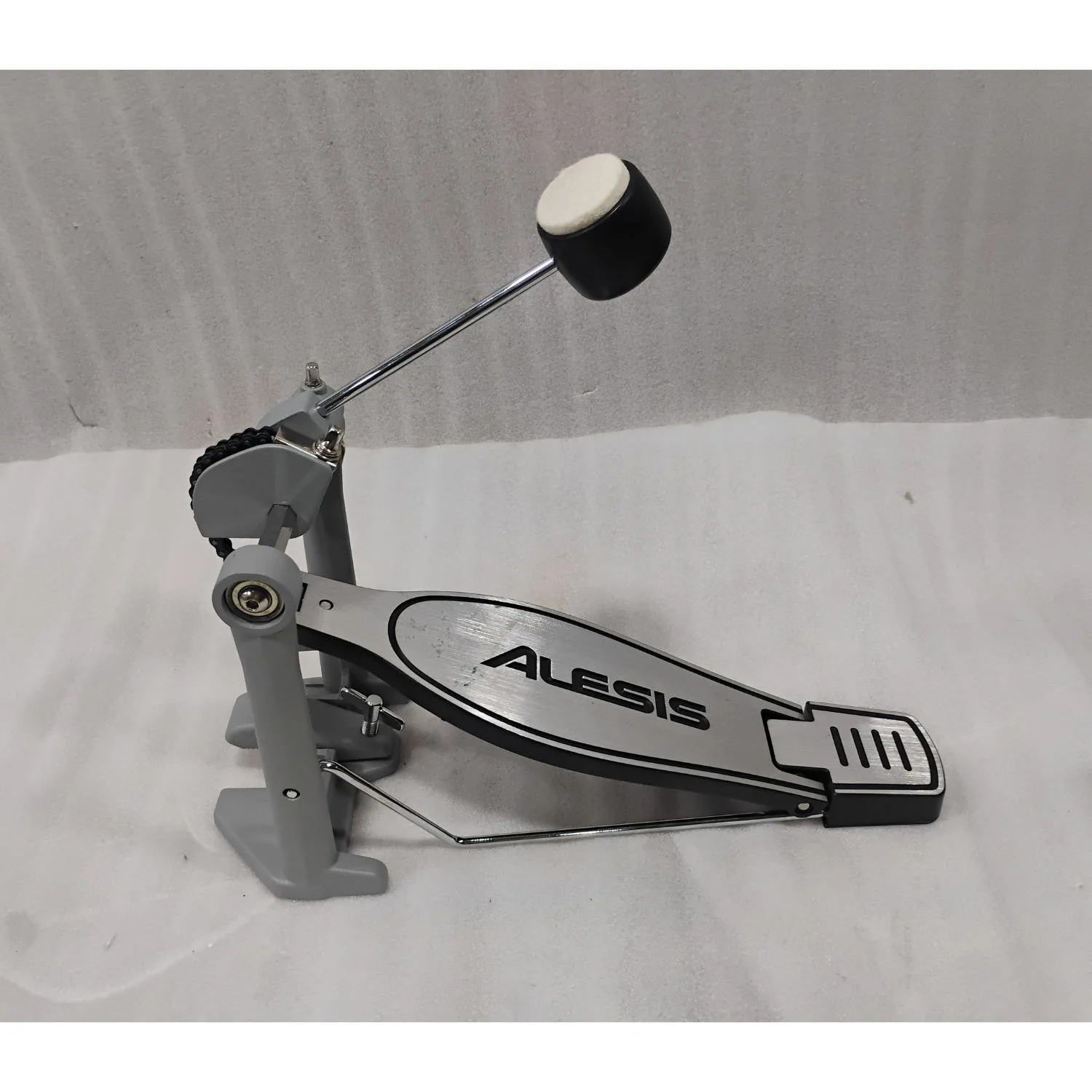 Alesis Nitro Max Kit Eight Piece Electronic Drum Kit with Mesh Heads and Bluetooth - Open Box - Image 85