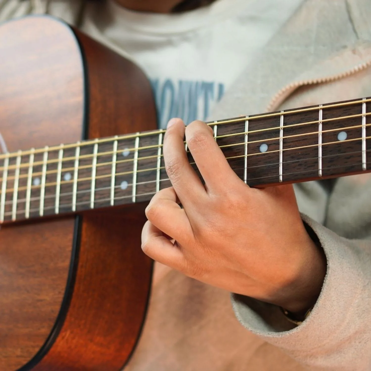 Cort AD300 6 String Acoustic Guitar - Image 30