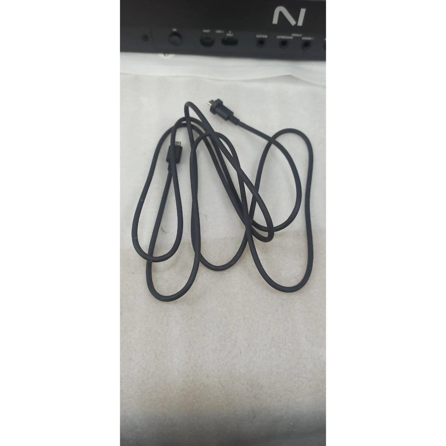 Native Instruments Komplete Kontrol S61 MK3 Midi Keyboard - Open Box - Image 9