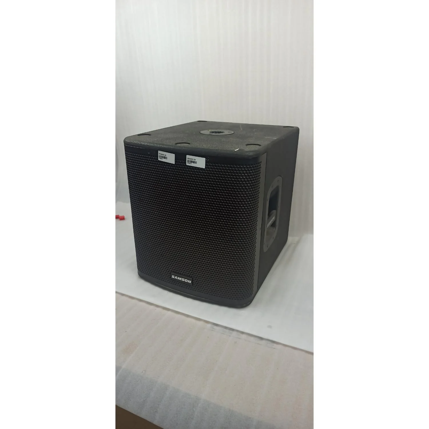 Samson Auro D1200 12inch Sub-woofer - Open Box - Image 5