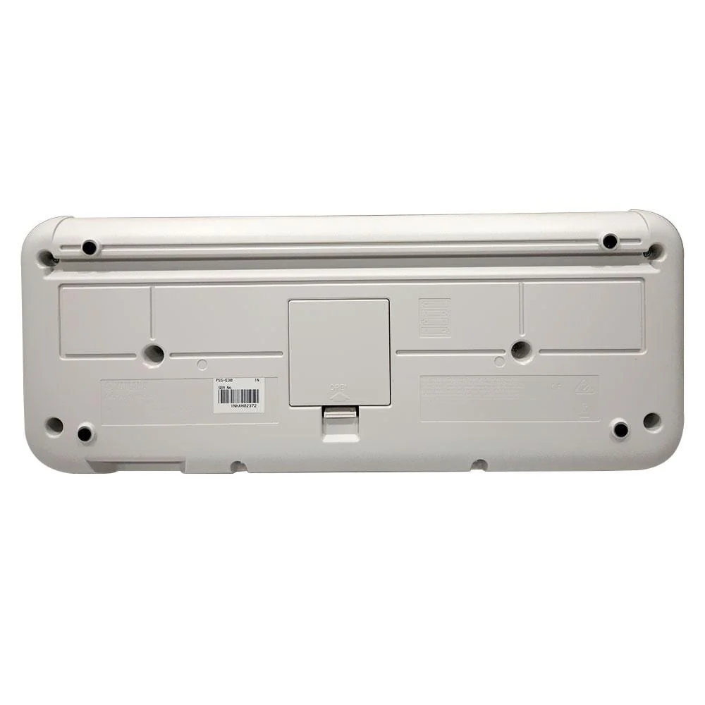 Yamaha Remie PSS E30 Kids Compact 37 Key Portable Keyboard with Gigbag, Colouring Book & Crayons - Image 15